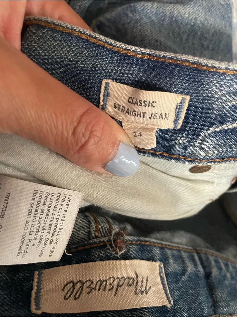Madewell Women’s size 24 Classic Straight Jean Denim Cutoff Shorts - Blue
